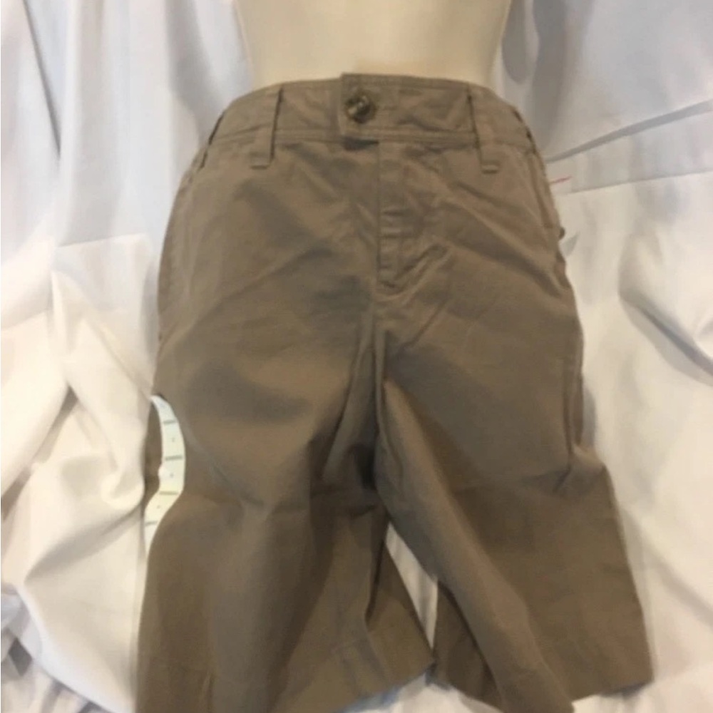 GAP Women's Khaki Flat Front Shorts
Gap Favorite Bermuda Womens Chino Cotton